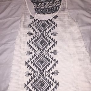 Maurice’s XL TANK